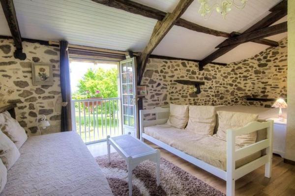 Sonnac  L'Oustal Chambres Et Tables D'Hotes מראה חיצוני תמונה